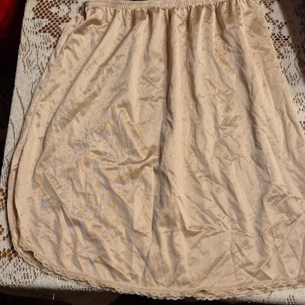$5 ITEM Vanity Fair Satin Beige Fabric. MUST BUNDLE